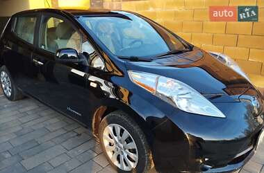 Nissan Leaf  2013