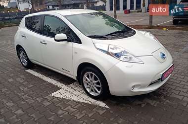 Nissan Leaf  2014