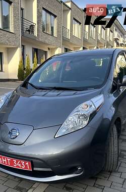 Nissan Leaf  2015