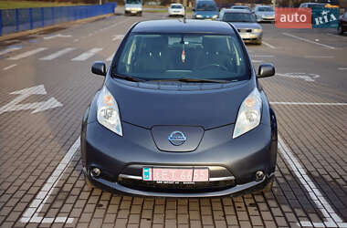 Nissan Leaf  2013