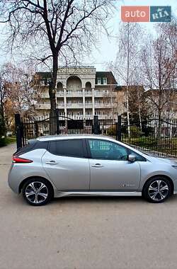 Nissan Leaf 2020