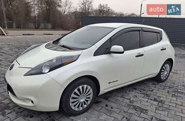 Nissan Leaf  2013