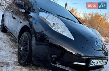 Nissan Leaf  2014