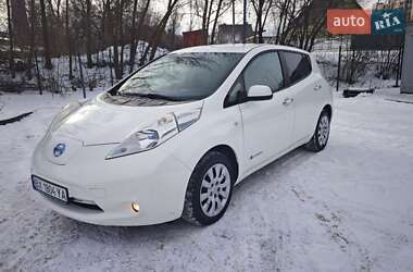 Nissan Leaf  2014