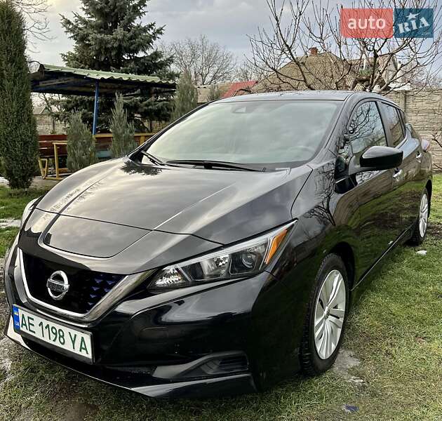 Хэтчбек Nissan Leaf 2021 в Днепре фото 4 Хэтчбек Nissan Leaf 2021 в Днепре