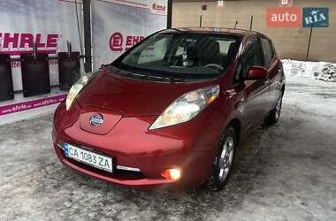 Nissan Leaf  2011