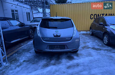 Nissan Leaf  2014