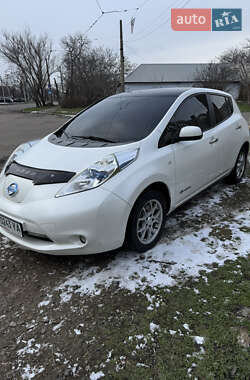 Nissan Leaf  2014