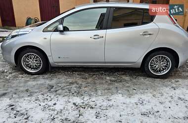 Nissan Leaf  2014