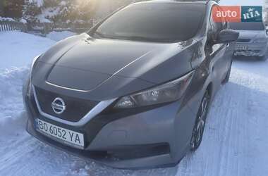 Nissan Leaf  2021