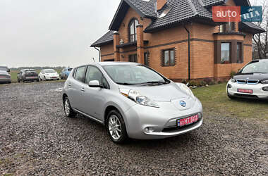 Nissan Leaf  2013