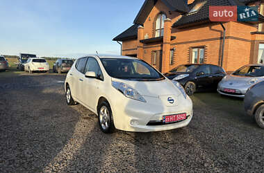 Nissan Leaf  2013