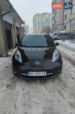 Nissan Leaf  2013