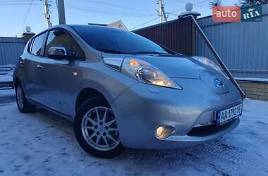 Nissan Leaf  2013