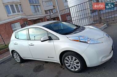 Nissan Leaf  2015