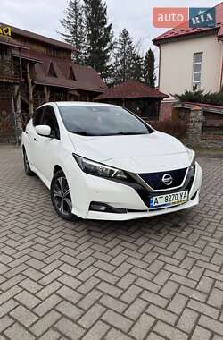 Nissan Leaf  2020