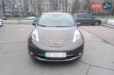 Nissan Leaf  2017
