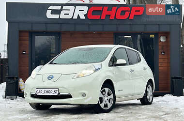 Nissan Leaf  2012