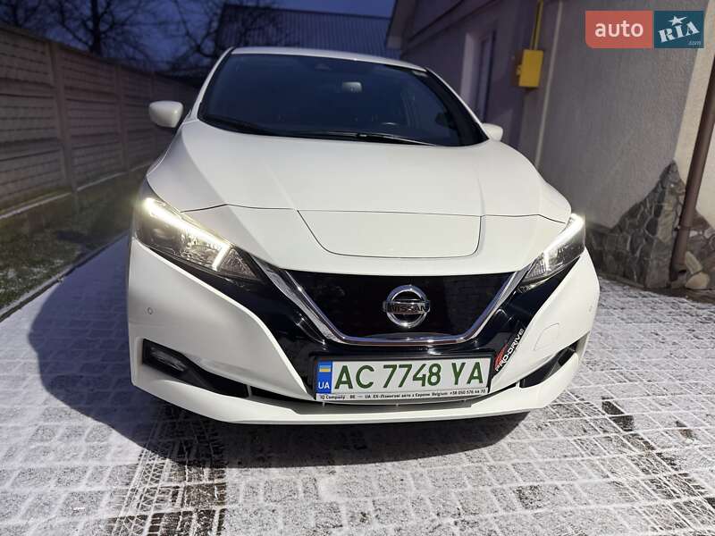 Хэтчбек Nissan Leaf 2020 в Луцке