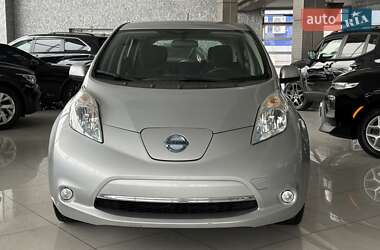 Nissan Leaf  2015