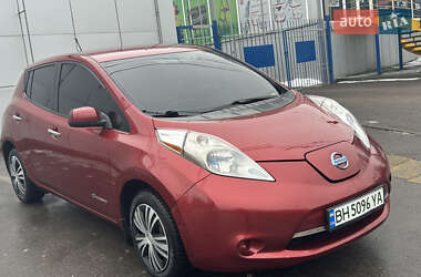 Nissan Leaf  2013