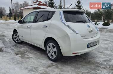 Nissan Leaf  2014