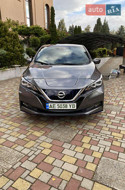 Nissan Leaf  2021