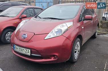 Nissan Leaf  2015