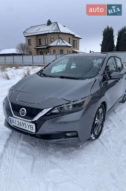Nissan Leaf  2020
