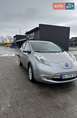 Nissan Leaf  2015