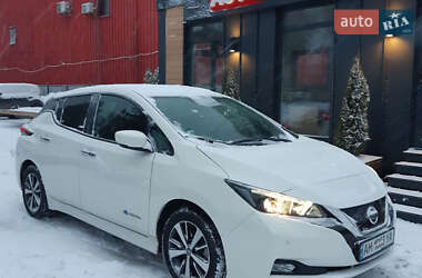 Nissan Leaf  2018