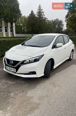 Nissan Leaf  2021