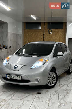 Nissan Leaf  2014