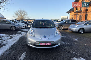 Nissan Leaf  2013