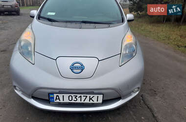 Nissan Leaf  2013
