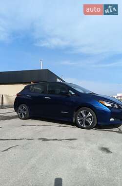 Nissan Leaf  2018