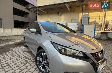 Nissan Leaf  2019