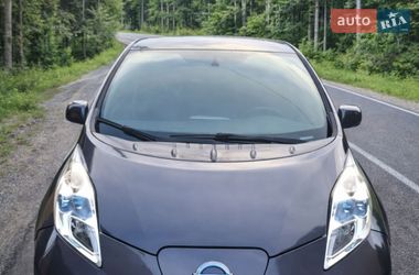 Nissan Leaf  2013