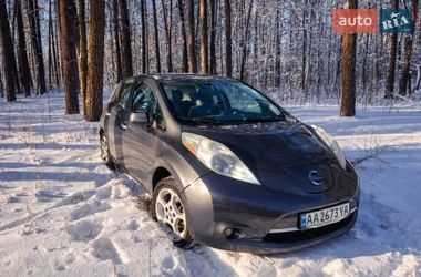 Nissan Leaf  2013