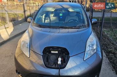 Nissan Leaf  2015