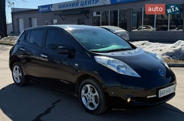 Nissan Leaf  2014