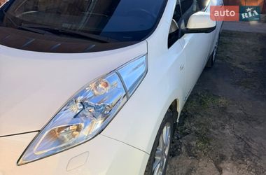 Nissan Leaf  2014