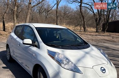 Nissan Leaf  2015