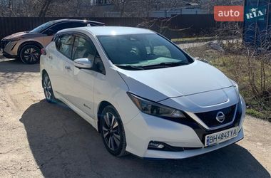 Nissan Leaf  2019