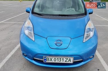 Nissan Leaf  2011