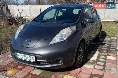 Nissan Leaf  2013