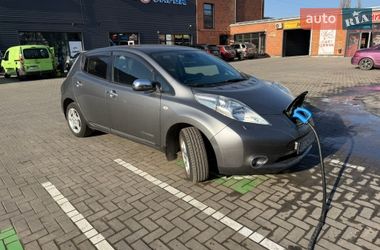Nissan Leaf 2014
