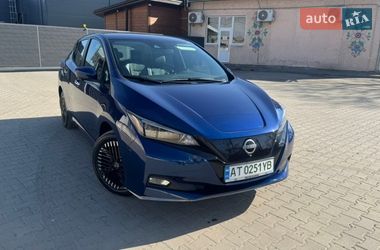 Nissan Leaf  2024