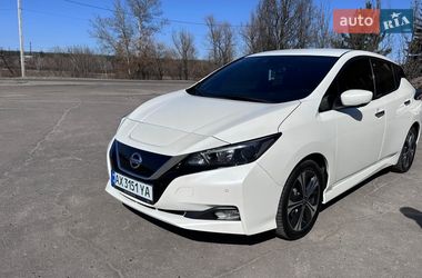 Nissan Leaf  2020