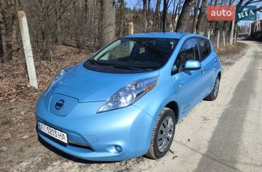 Nissan Leaf  2014